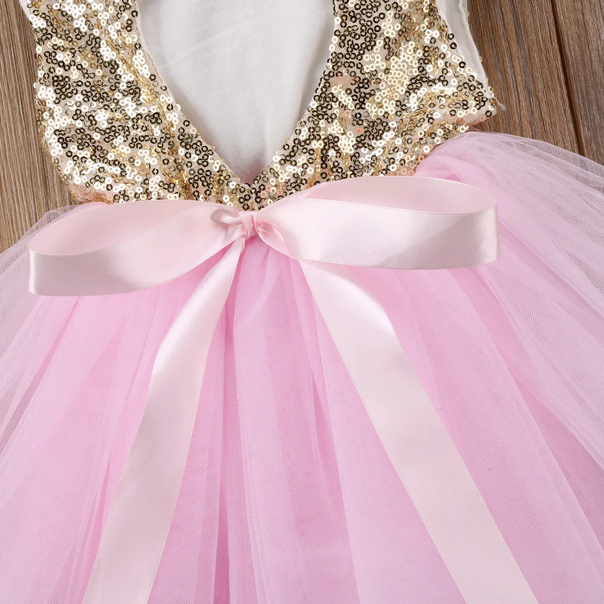 Детское платье принцессы для девочек нарядное свадебное без рукавов с блестками