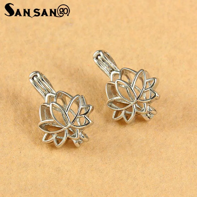 10PCS White K Color Lotus Shape Alloy Locket Pearl Cage Pendant 6MM Beads Jewelry Accessories For Aroma Essential Oil Diffuser
10PCS White K Color Lotus Shape Alloy Locket Pearl Cage Pendant 6MM Beads Jewelry Accessories For Aroma Essential Oil Diffuser