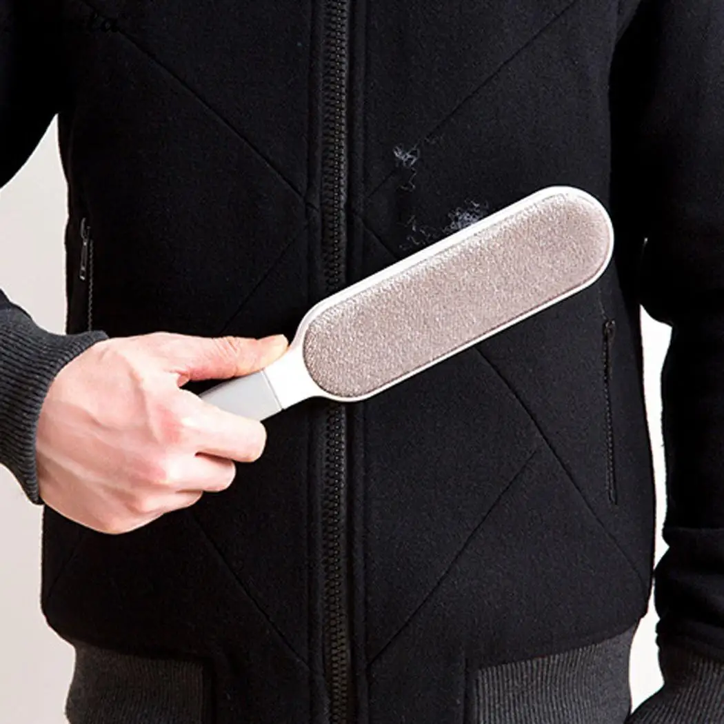 Portable Manual Blankets Lint Remove Clothes Electrostatic Dusting Brush Clothes, Blankets, Bed Sheets
Portable Manual Blankets Lint Remove Clothes Electrostatic Dusting Brush Clothes, Blankets, Bed Sheets