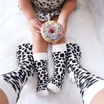 1 Pair Leopard Printed Unisex Adult Kids Long Long Cotton Socks Family Matching Parent-child Short Socks
1 Pair Leopard Printed Unisex Adult Kids Long Long Cotton Socks Family Matching Parent-child Short Socks
