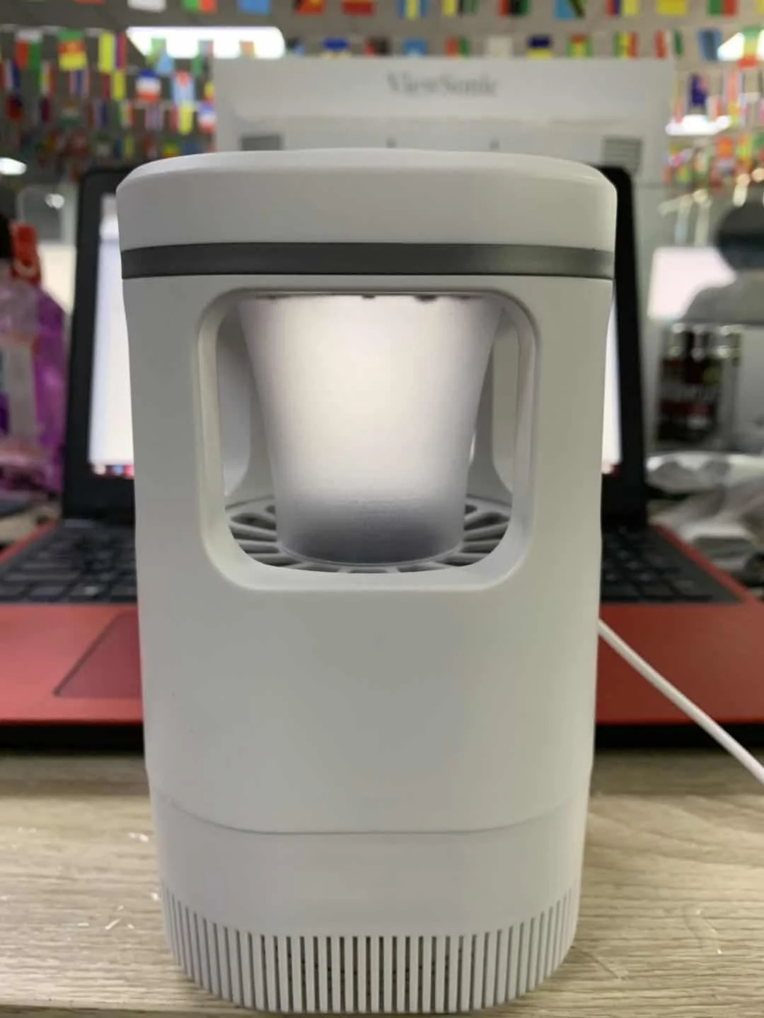 Ultrasonic Pest Repeller Pest Control Electronic Inhalation Mosquito Killer White MD18-2
Ultrasonic Pest Repeller Pest Control Electronic Inhalation Mosquito Killer White MD18-2