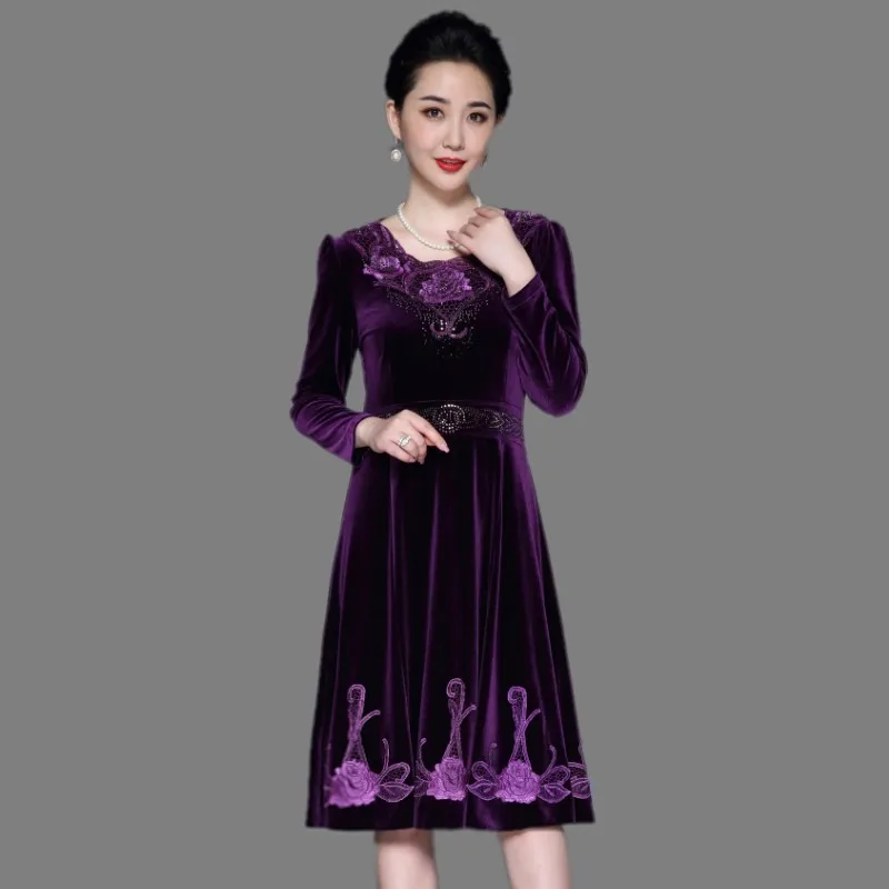 Women Spring Autumn Casual Long Sleeve Vintage Floral Embroidery Dress O-neck Elegant Party Dresses Vestidos Plus Size M-7XL
Women Spring Autumn Casual Long Sleeve Vintage Floral Embroidery Dress O-neck Elegant Party Dresses Vestidos Plus Size M-7XL