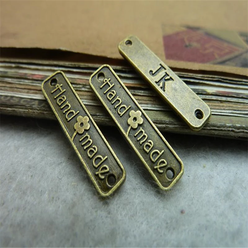 Lychee Life 50pcs Vintage Alloy Tags Handmade Letter Metal Garment Labels DIY Sewing Material Supplie for Hat
Lychee Life 50pcs Vintage Alloy Tags Handmade Letter Metal Garment Labels DIY Sewing Material Supplie for Hat