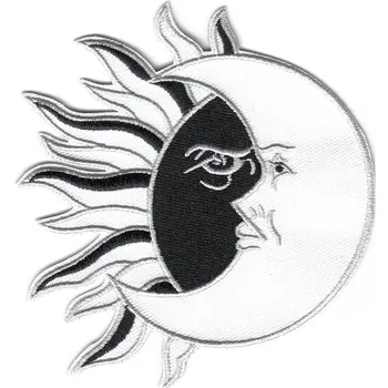 1PCS Originality Wholesale Fusion of the Sun and Moon Embroidered Patches Appliques Iron On Badges for Clothing Bags Shoes Decor
1PCS Originality Wholesale Fusion of the Sun and Moon Embroidered Patches Appliques Iron On Badges for Clothing Bags Shoes Decor