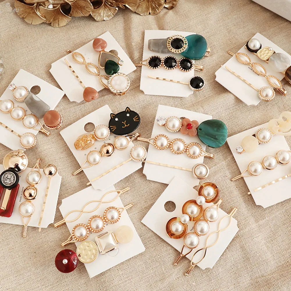 Vintage Women Acrylic Resin Beads Hairpins Korean Girls Sweet Imitiation Pearl Metal Gold Color Hair Clips Hair Accessories
Vintage Women Acrylic Resin Beads Hairpins Korean Girls Sweet Imitiation Pearl Metal Gold Color Hair Clips Hair Accessories