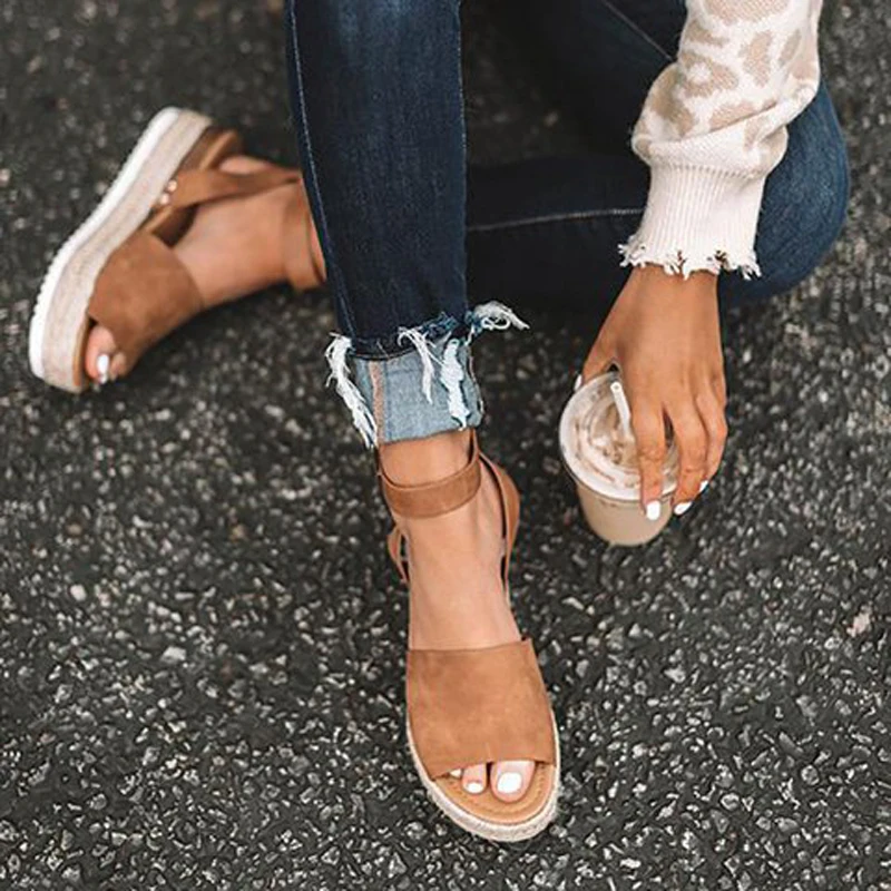 HEE GRAND Gladiator Sandals Women Flat Shoes New Leopard Platform Ankle Strap Wedges Peep Toe Female Hemp Creepers XWZ5836
HEE GRAND Gladiator Sandals Women Flat Shoes New Leopard Platform Ankle Strap Wedges Peep Toe Female Hemp Creepers XWZ5836