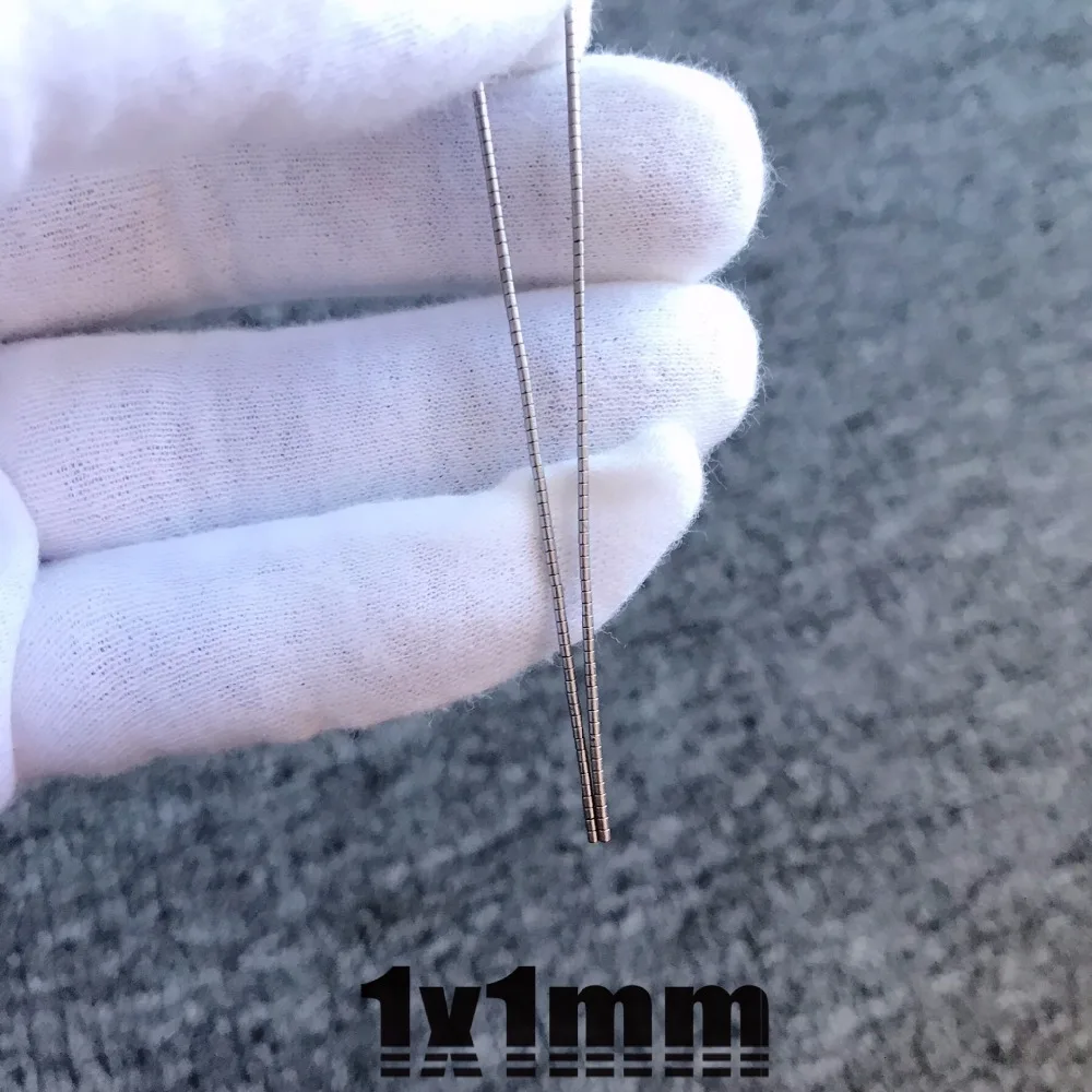 50/100pcs 1x1mm magnet 1x1 Super strong neo neodymium magnet N35 D1x1, D1x1mm permanent magnet D1*1mm rice size magnet 1*1
50/100pcs 1x1mm magnet 1x1 Super strong neo neodymium magnet N35 D1x1, D1x1mm permanent magnet D1*1mm rice size magnet 1*1