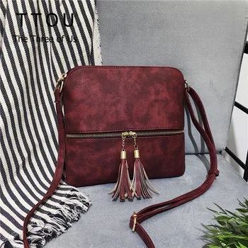TTOU Vintage Shoulder Bag Casual PU Leather Tassel Crossbody Messenger Bag For Women Envelop Solid Clutch Purse bolsa feminina
TTOU Vintage Shoulder Bag Casual PU Leather Tassel Crossbody Messenger Bag For Women Envelop Solid Clutch Purse bolsa feminina