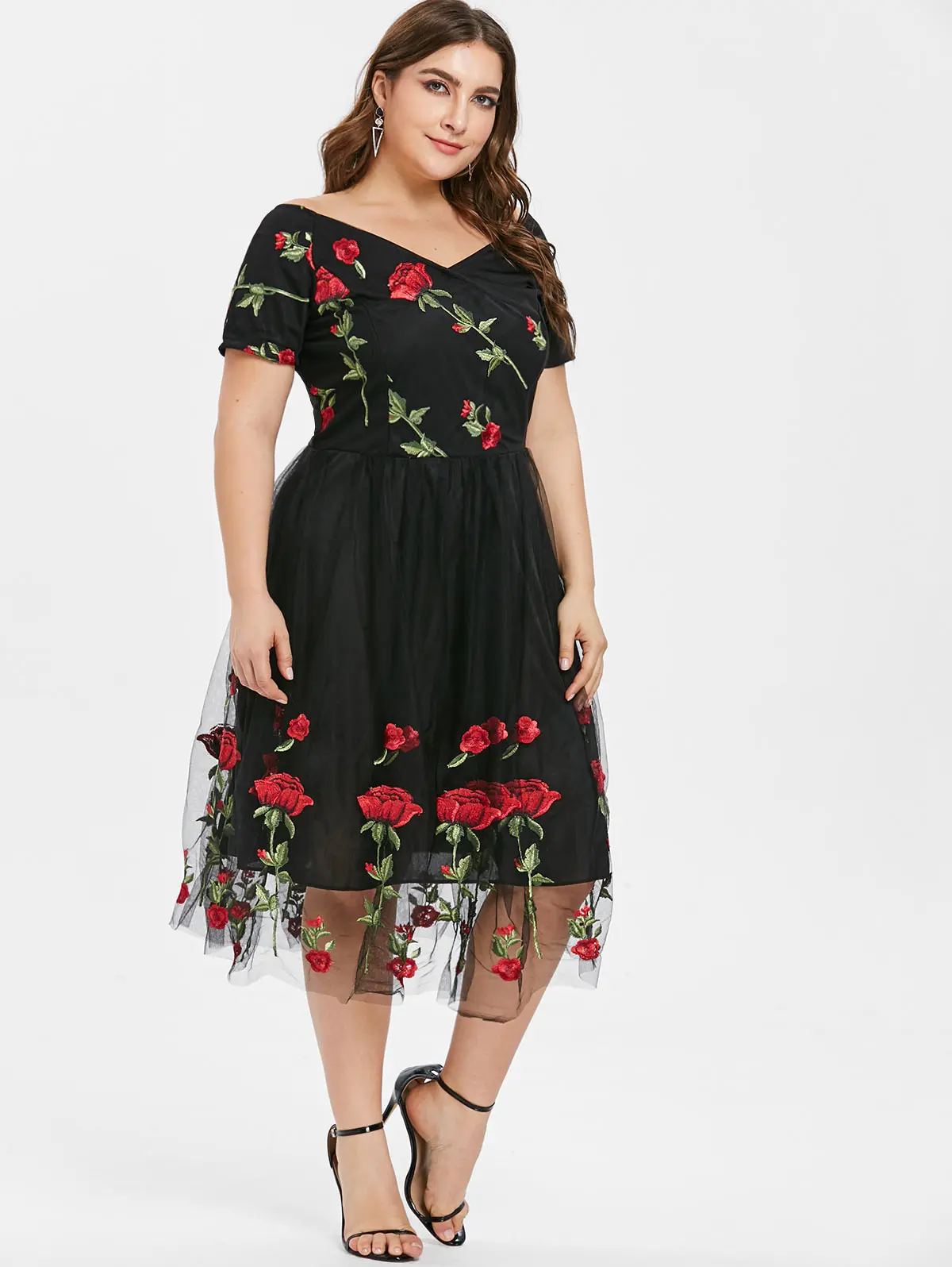 Sovalro Women Off The Shoulder Floral Embroidery A Line Dress Plus Size Summer V-Neck Short Sleeve Vintage Dress Femme Vestido
Sovalro Women Off The Shoulder Floral Embroidery A Line Dress Plus Size Summer V-Neck Short Sleeve Vintage Dress Femme Vestido