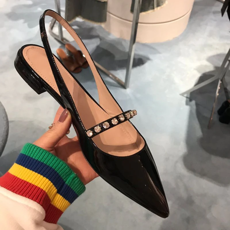 Crystal Flats Woman Mary Janes Shoes Rhinestone Slingbacks Flat Shoes Women Luxury Brand Summer Pointed Toe Sandals Zapatos Muje
Crystal Flats Woman Mary Janes Shoes Rhinestone Slingbacks Flat Shoes Women Luxury Brand Summer Pointed Toe Sandals Zapatos Muje