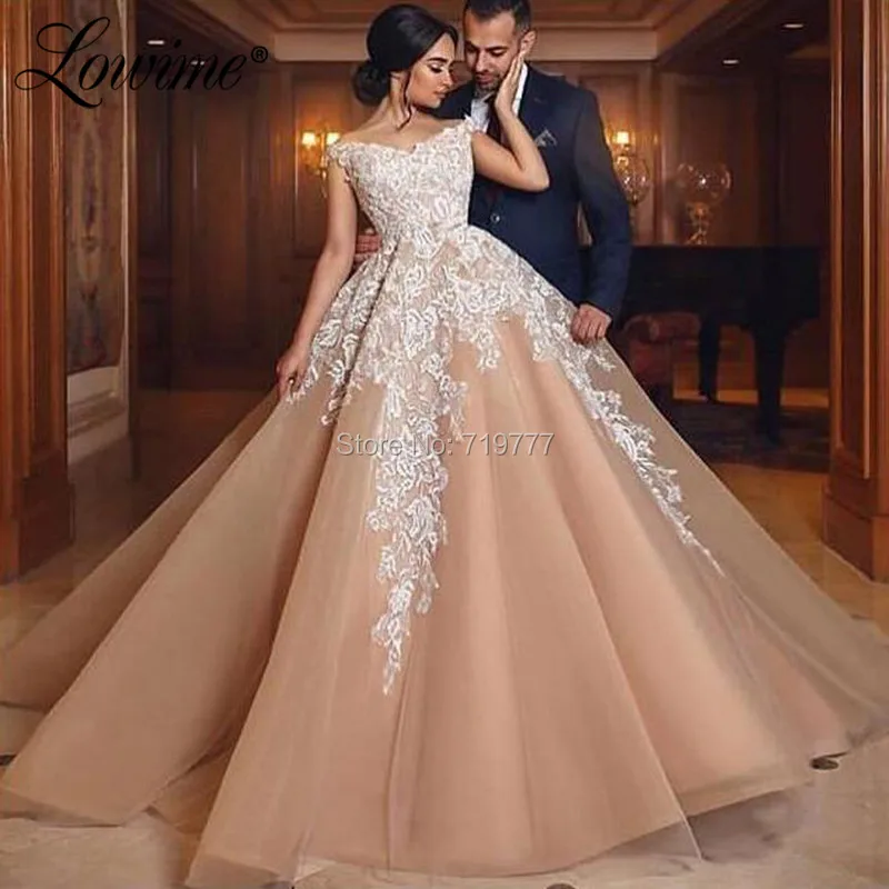 Kaftan Champagne Evening Dresses 2019 Tulle Applique Abiye Evening Gowns Robe De Soiree Abendkleider Wedding Party Gowns Prom
Kaftan Champagne Evening Dresses 2019 Tulle Applique Abiye Evening Gowns Robe De Soiree Abendkleider Wedding Party Gowns Prom