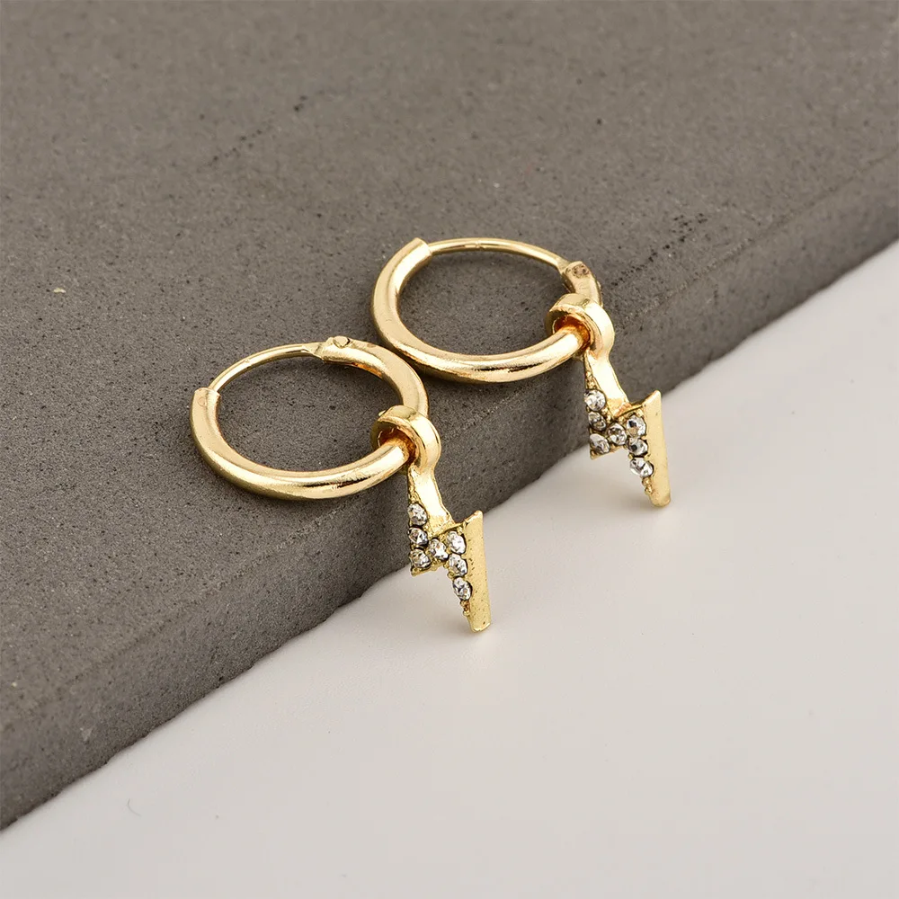 Lightning Earrings Popular Personality New Simple Copper Earrings For Women Gift Earrings
Lightning Earrings Popular Personality New Simple Copper Earrings For Women Gift Earrings