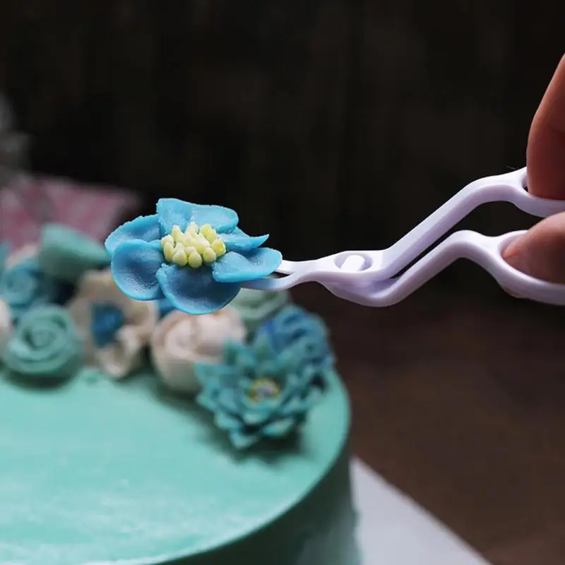 Plastic Scissors DIY Cream Flower Transfer Lifter Fondant Cake Decorating Cut Modelling Tool Kitchen Baking Random Color
Plastic Scissors DIY Cream Flower Transfer Lifter Fondant Cake Decorating Cut Modelling Tool Kitchen Baking Random Color