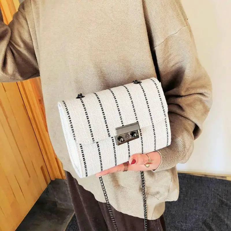 New Women Bags Canvas Chain Crossbody Messenger Handbags Casual Square Small Shoulder Satchel Bag Sac A Dos bolsas feminina
New Women Bags Canvas Chain Crossbody Messenger Handbags Casual Square Small Shoulder Satchel Bag Sac A Dos bolsas feminina