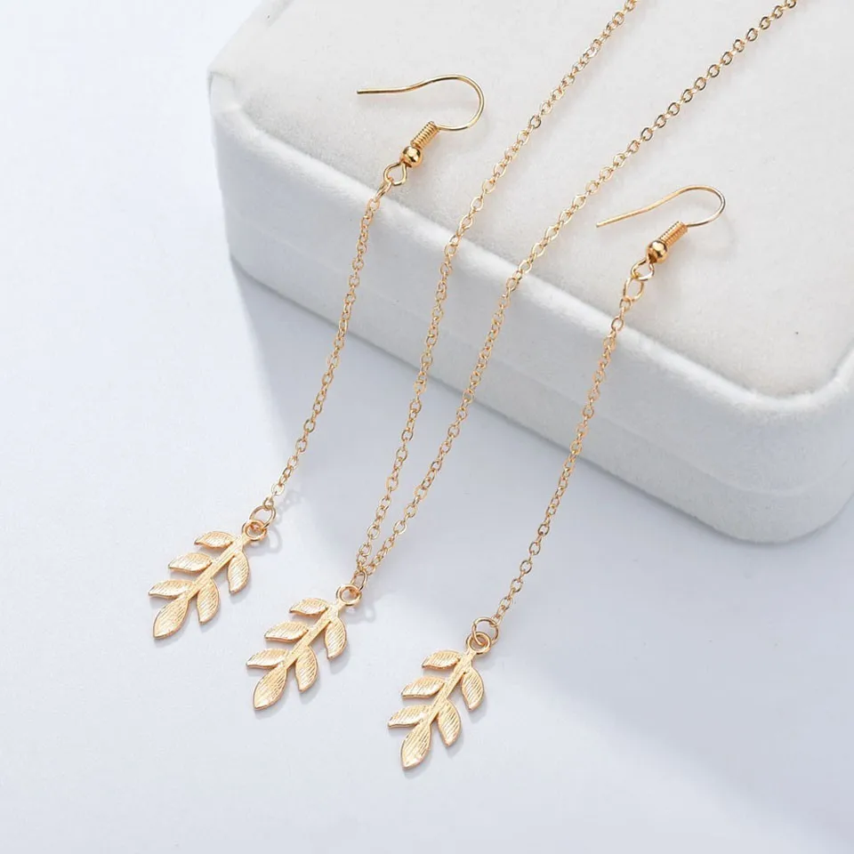 Qiao La New Special Rose Gold Leaves Necklace Reliable High Quality Beautiful Elegant Engagement Necklace For Girls/Women
Qiao La New Special Rose Gold Leaves Necklace Reliable High Quality Beautiful Elegant Engagement Necklace For Girls/Women