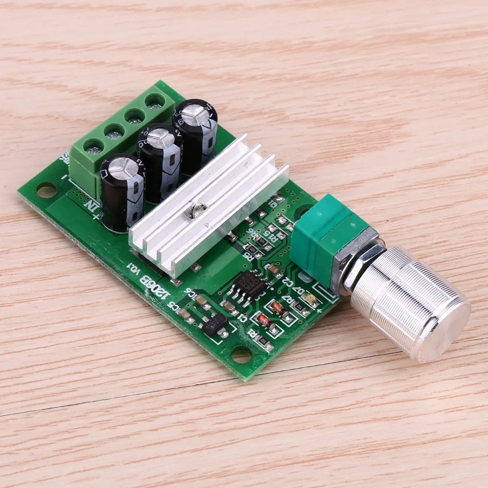 1 pcs DC 6-28V Motor Speed Regulator 3A PWM DC Motor Speed Controller Switch Function 1206B With Outer Case
1 pcs DC 6-28V Motor Speed Regulator 3A PWM DC Motor Speed Controller Switch Function 1206B With Outer Case