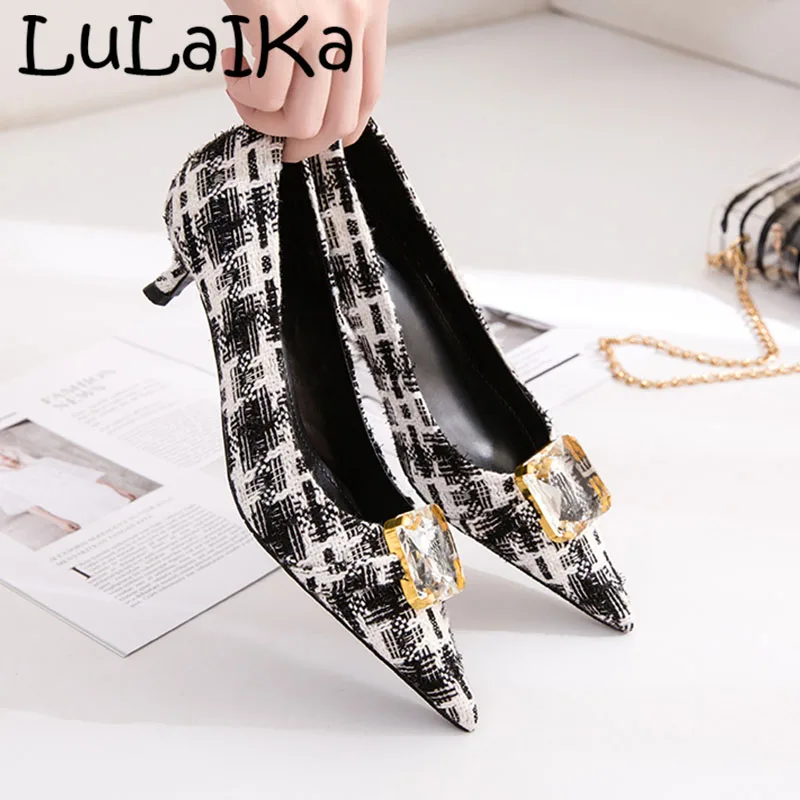 Evening High Heels Crystal Catwalk 2018 Winter Pointed Toe Spell Color Pumps Elegant Suede Woman Party Wedding Shoes
Evening High Heels Crystal Catwalk 2018 Winter Pointed Toe Spell Color Pumps Elegant Suede Woman Party Wedding Shoes