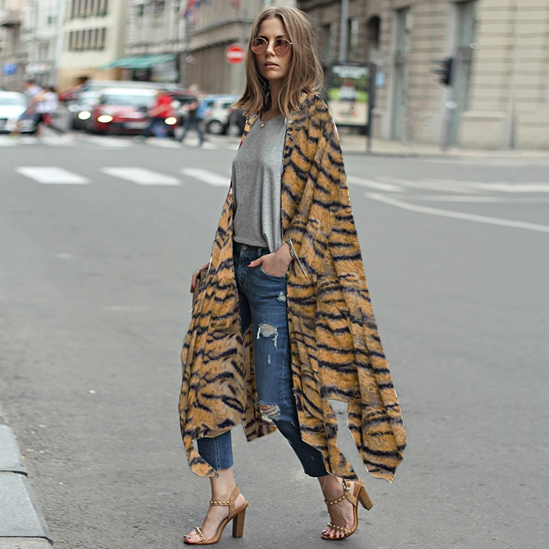 Plus Size Women Summer Chiffon Kimono Cardigan 2019 Fashion Tiger Stripe Print Irregular Hem Casual Loose Women Tops and Blouse
Plus Size Women Summer Chiffon Kimono Cardigan 2019 Fashion Tiger Stripe Print Irregular Hem Casual Loose Women Tops and Blouse