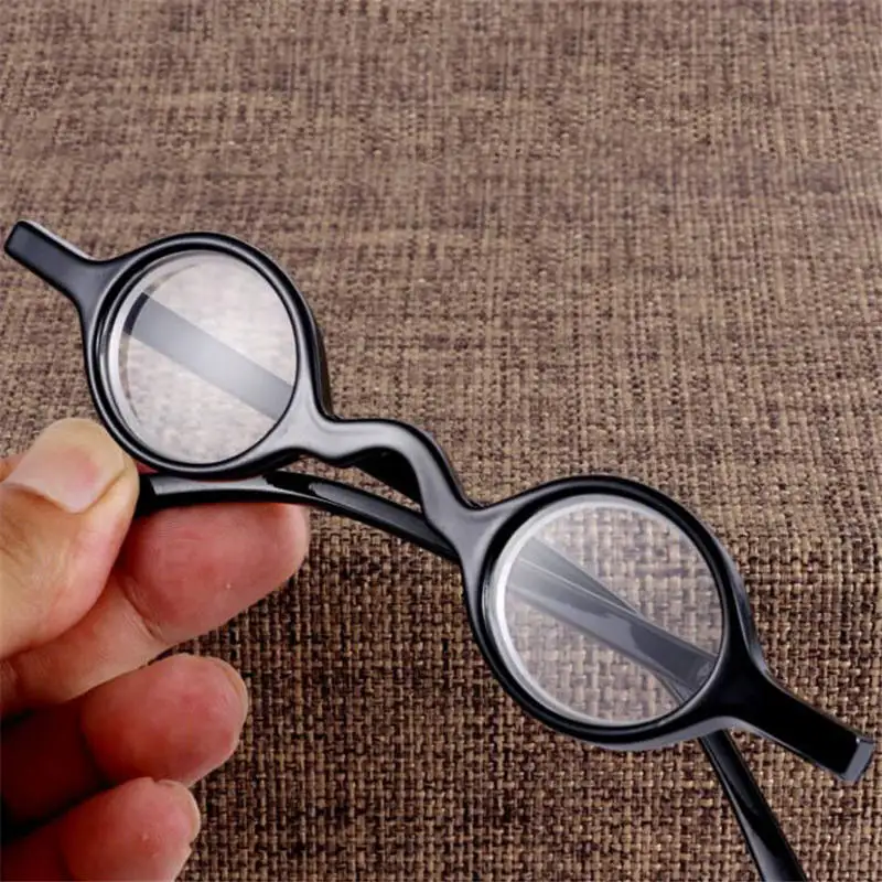 Men WOMEN Reading Glasses Retro Plastic Frame Round Black Elderly Reading Eyeglasses Mirror +1.0 1.5 2.0 2.5 3.0 3.5 R134
Men WOMEN Reading Glasses Retro Plastic Frame Round Black Elderly Reading Eyeglasses Mirror +1.0 1.5 2.0 2.5 3.0 3.5 R134