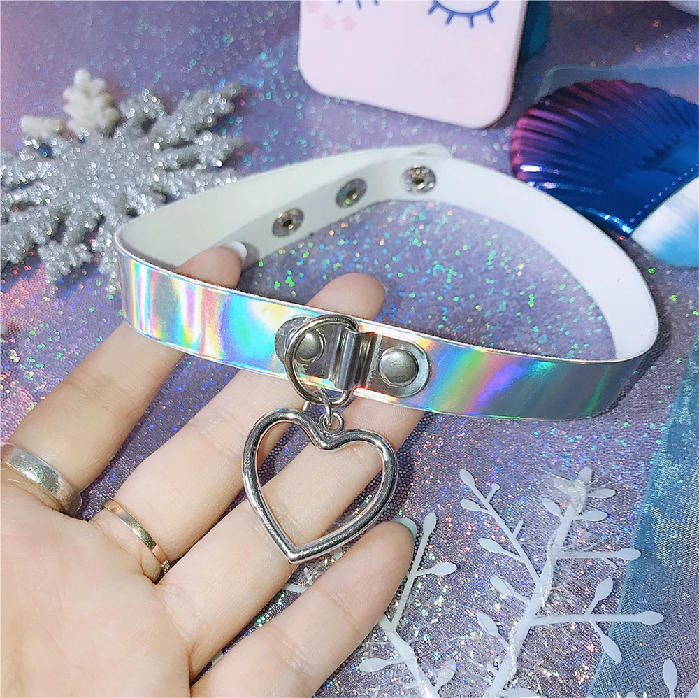 New Fashion Sexy Harajuku Handmade Heart Pendant Choker Laser Light Necklace Punk Leather Collar Chocker Necklace Spikes Torques
New Fashion Sexy Harajuku Handmade Heart Pendant Choker Laser Light Necklace Punk Leather Collar Chocker Necklace Spikes Torques