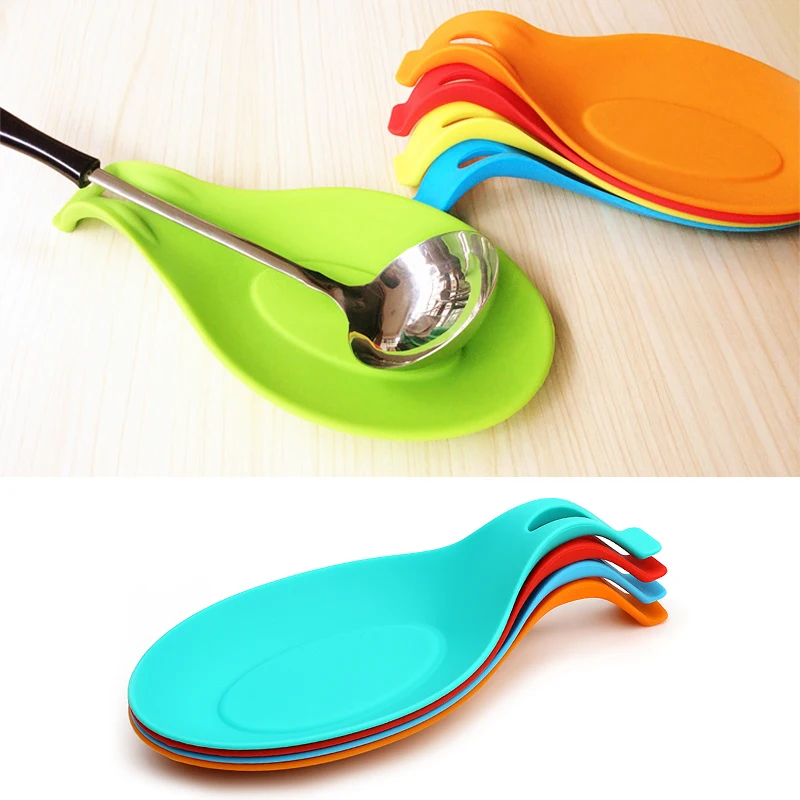 Baking Spoon Soup Pad Kitchen Tools Spoon Holder Random Color Food Grade Silicone Rest Heat Resistant
Baking Spoon Soup Pad Kitchen Tools Spoon Holder Random Color Food Grade Silicone Rest Heat Resistant