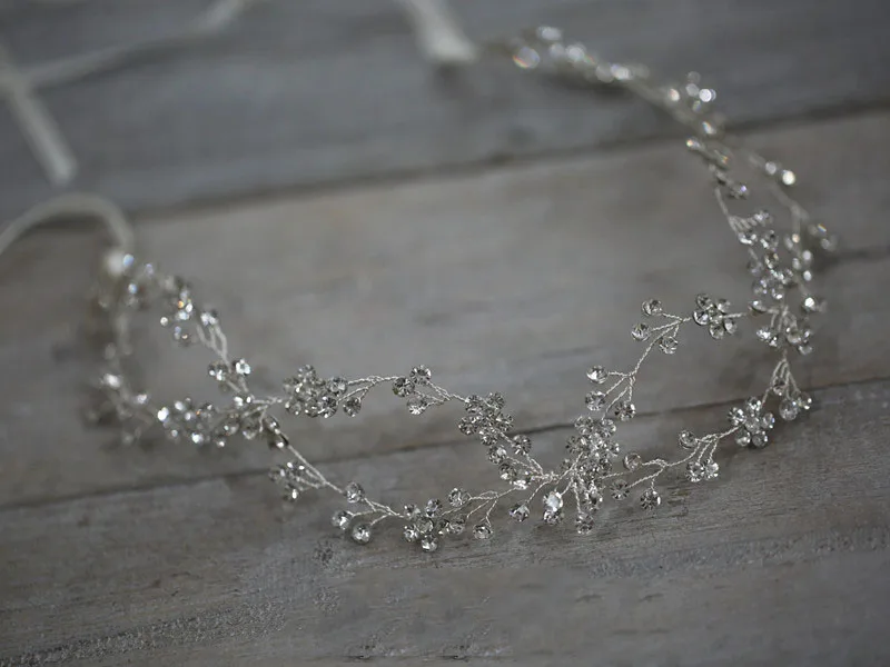 Handmade Crystal Rhinestones Bridal Wedding Headbands Tiara Hair Accessories Women Girl Pageant Hair Jewelry Headpiece
Handmade Crystal Rhinestones Bridal Wedding Headbands Tiara Hair Accessories Women Girl Pageant Hair Jewelry Headpiece