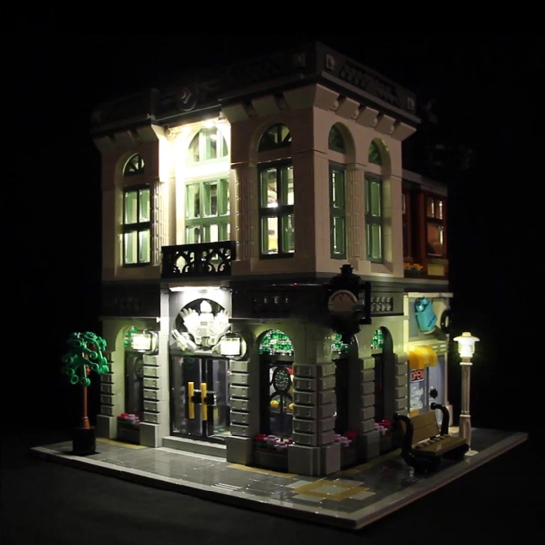 LED Light Building Block DIY Kit For Lego Creator City Street Compatible 15001 Bank House Toys (Only Light With Battery Box)
LED Light Building Block DIY Kit For Lego Creator City Street Compatible 15001 Bank House Toys (Only Light With Battery Box)