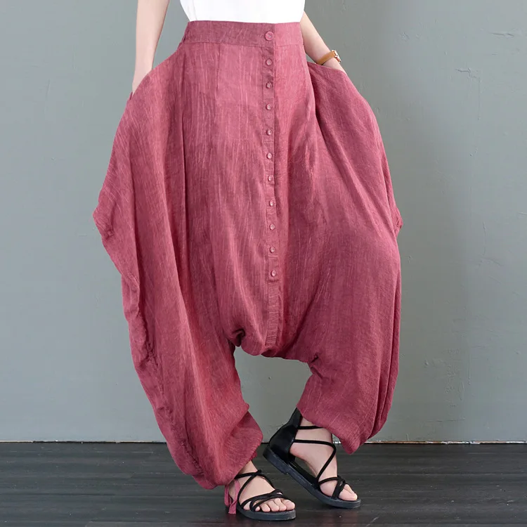 2019 spring and summer New Women plus size Casual pants Loose Hallen casual trousers personality Pull wind Haren pants D440
2019 spring and summer New Women plus size Casual pants Loose Hallen casual trousers personality Pull wind Haren pants D440