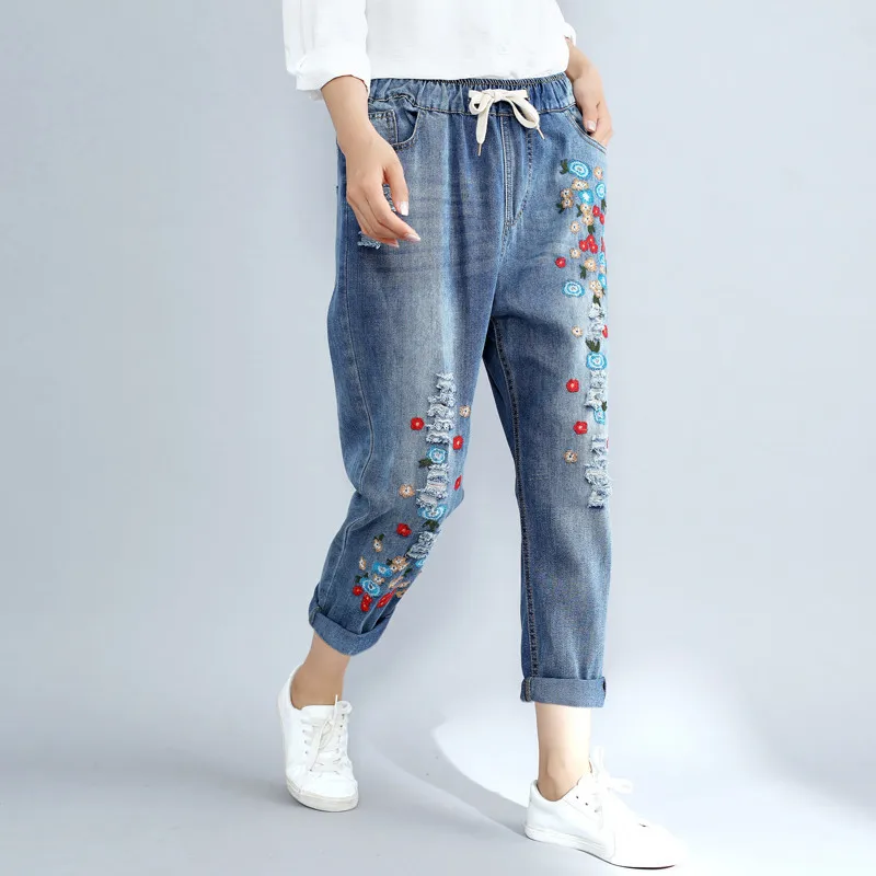 Harajuku Elastic Waist Floral Embroidery Boyfriend Ripped Jeans Women Streetwear Denim Harem Pants Jeans Femme Plus Size
Harajuku Elastic Waist Floral Embroidery Boyfriend Ripped Jeans Women Streetwear Denim Harem Pants Jeans Femme Plus Size