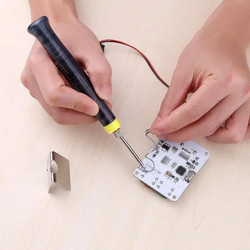 5V 8W USB Mini Portable Electric Powered Soldering Iron Pencil Tip Touch Switch Kit Temperature Adjustable Soldering Iron
5V 8W USB Mini Portable Electric Powered Soldering Iron Pencil Tip Touch Switch Kit Temperature Adjustable Soldering Iron