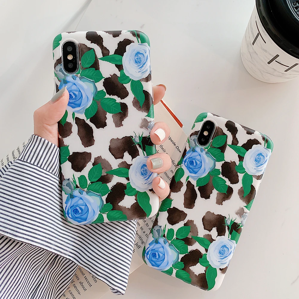 SUYACS Retro Flowers Phone Case For iPhone XS Max XR 6 6S 7 8 Plus X Romantic Blue Rose Flower Soft IMD Phone Back Cover Cases
SUYACS Retro Flowers Phone Case For iPhone XS Max XR 6 6S 7 8 Plus X Romantic Blue Rose Flower Soft IMD Phone Back Cover Cases