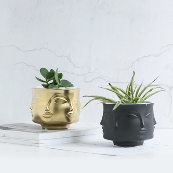 American Creative Design Three-dimensional Nordic Style Ceramic Ornaments For Table Flower Pot Face Aromatherapy Candle Cup
American Creative Design Three-dimensional Nordic Style Ceramic Ornaments For Table Flower Pot Face Aromatherapy Candle Cup