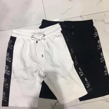 Men's Summer Shorts Home Casual Elastic Waist skull Shorts Mens pp Brand Fitness Loose Comfortable Breathable Shorts Male
Men's Summer Shorts Home Casual Elastic Waist skull Shorts Mens pp Brand Fitness Loose Comfortable Breathable Shorts Male