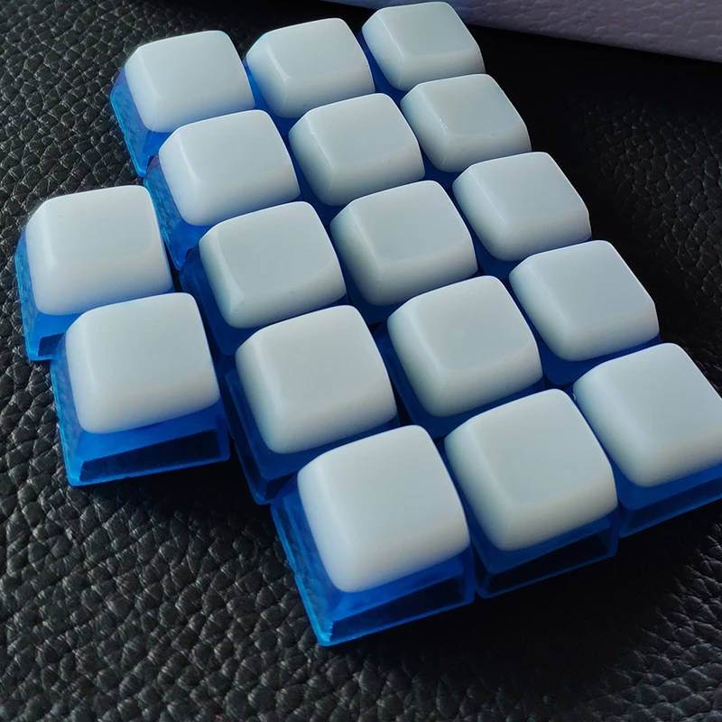1 Piece Resin Hand-made Customized Key Cap Mechanical Keyboard Backlit Keycap OEM/SA height
1 Piece Resin Hand-made Customized Key Cap Mechanical Keyboard Backlit Keycap OEM/SA height