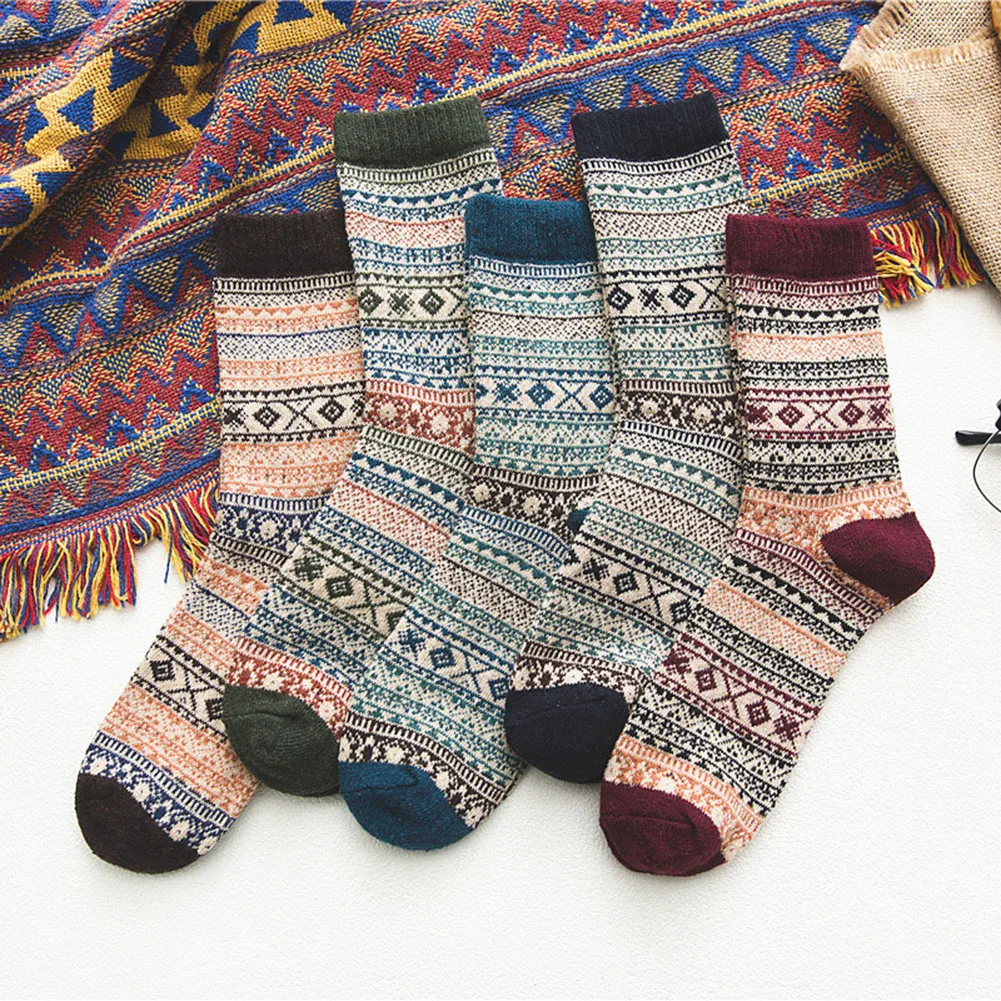Mens Socks Autumn Winter Spring 2019 New Ethnic Styles Colorful Fashion Fancy Casual Sock Wedding Dress Long Coffee Men Socks
Mens Socks Autumn Winter Spring 2019 New Ethnic Styles Colorful Fashion Fancy Casual Sock Wedding Dress Long Coffee Men Socks