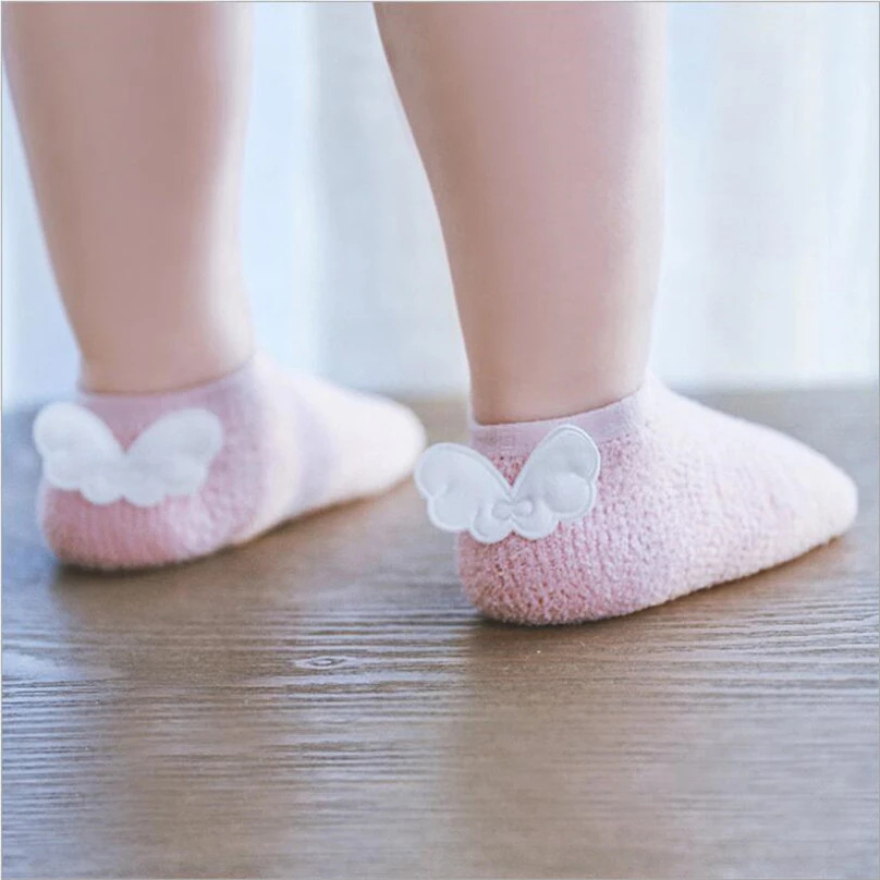 Adorable angel wing design newborn baby socks summer cozy velvet infant kids floor socks toddler baby anti-slip socks children
Adorable angel wing design newborn baby socks summer cozy velvet infant kids floor socks toddler baby anti-slip socks children