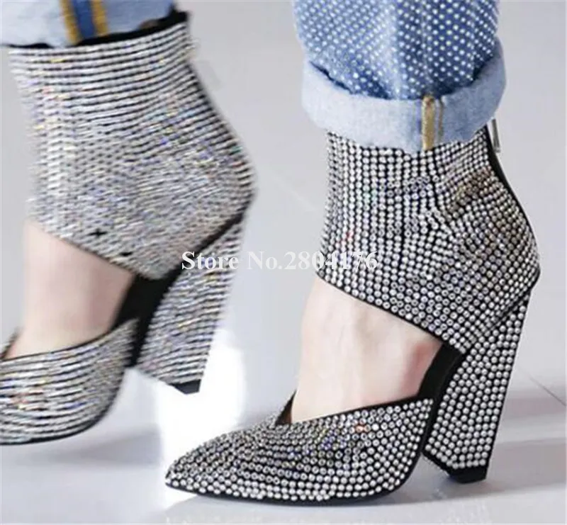Women Luxurious Bling Bling Pointed Toe Rhinestone Spike Heel Short Boots Ankle Wrap Cut-out Crystal Strange Heel Ankle Booties
Women Luxurious Bling Bling Pointed Toe Rhinestone Spike Heel Short Boots Ankle Wrap Cut-out Crystal Strange Heel Ankle Booties