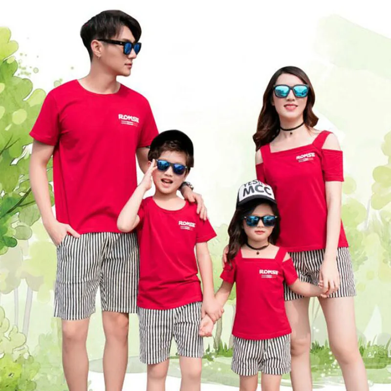 Men Women Boy Girl Cotton T-shirt Short Pants 2019 Summer Style Family Clothing Father Son Mother Daughter Clothes Set
Men Women Boy Girl Cotton T-shirt Short Pants 2019 Summer Style Family Clothing Father Son Mother Daughter Clothes Set