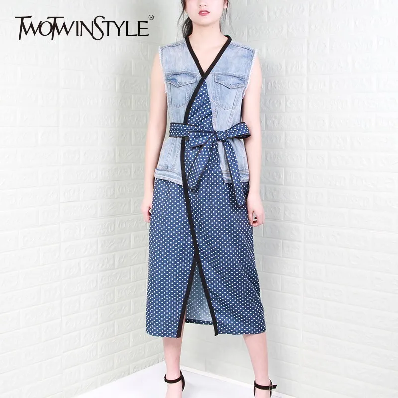 TWOTWINSTYLE Patchwork Denim Polka Dot Straight Dresses Women V Neck Sleeveless High Waist Bandage Womens Dress 2019 Fashion
TWOTWINSTYLE Patchwork Denim Polka Dot Straight Dresses Women V Neck Sleeveless High Waist Bandage Womens Dress 2019 Fashion
