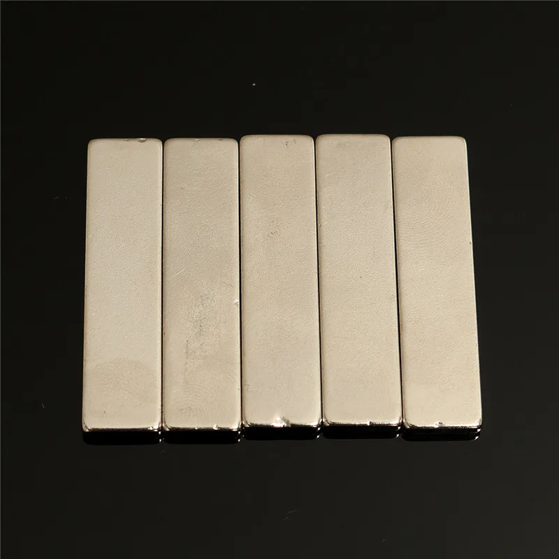 5pcs 40 x 10 x 3 mm N35 Strong Block Magnets Rare Earth Neodymium Magnets 40mm x 10mm x 3mm Permenent Square Magnet Hot
5pcs 40 x 10 x 3 mm N35 Strong Block Magnets Rare Earth Neodymium Magnets 40mm x 10mm x 3mm Permenent Square Magnet Hot