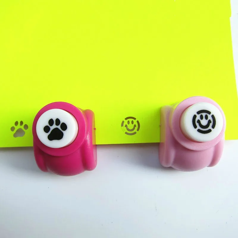 Genuine Mini Scrapbook Album Punches Handmade Cutter Card Flower Paper Metal Craft Dies Punch Hole Puncher Shape DIY Cardstock
Genuine Mini Scrapbook Album Punches Handmade Cutter Card Flower Paper Metal Craft Dies Punch Hole Puncher Shape DIY Cardstock