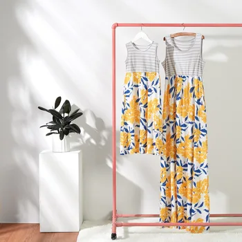 SummerMommy And Me Family Matching Mother Daughter Girl Dresses Clothes Mom Daughter Dress Kids Parent Child Outfits Family Look
SummerMommy And Me Family Matching Mother Daughter Girl Dresses Clothes Mom Daughter Dress Kids Parent Child Outfits Family Look