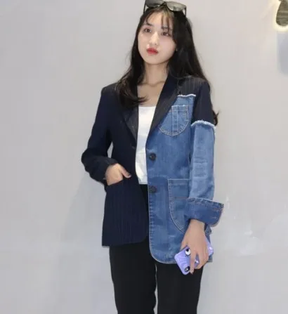Spring New Korean Edition Fashion, Moral Cultivation, Stripe Stitching and Jeans Leisure Suit J201903000192
Spring New Korean Edition Fashion, Moral Cultivation, Stripe Stitching and Jeans Leisure Suit J201903000192