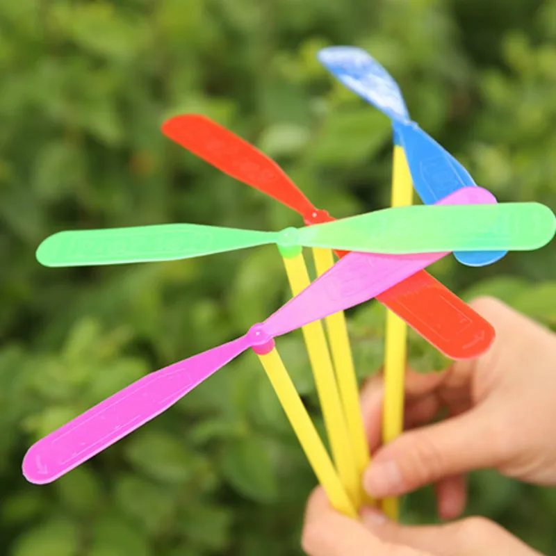3 Pcs Plastic Bamboo Dragonfly Propeller Kids Toy Outdoor Flying Toys for Children Classic Toys Gift
3 Pcs Plastic Bamboo Dragonfly Propeller Kids Toy Outdoor Flying Toys for Children Classic Toys Gift