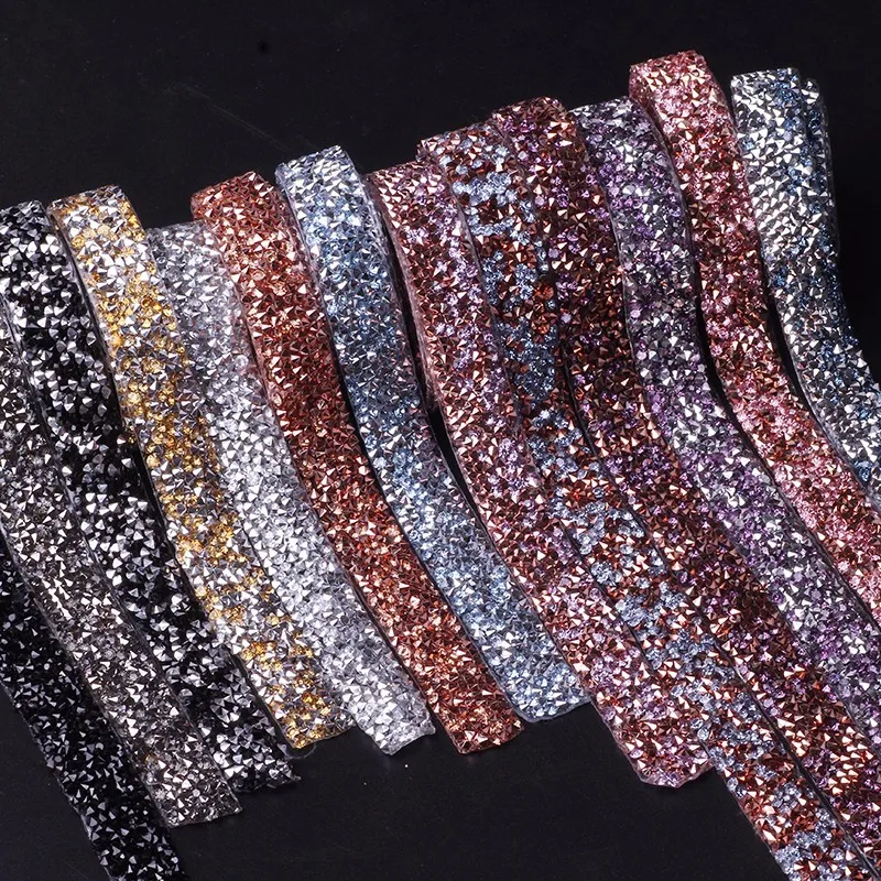 Pulaqi 1 Yard strass crystal Hot Fix Glitter dress Rhinestones Motifs Ribbon iron on patches applique Rhinestone Ribbon 1.5cm
Pulaqi 1 Yard strass crystal Hot Fix Glitter dress Rhinestones Motifs Ribbon iron on patches applique Rhinestone Ribbon 1.5cm