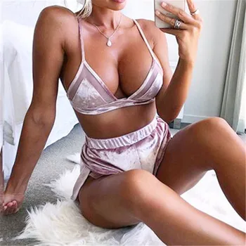 2018 Women Two Piece Outfits Sleeveless Front Crushed Velvet Top and Bow Shorts Set Women Sets Clothes
2018 Women Two Piece Outfits Sleeveless Front Crushed Velvet Top and Bow Shorts Set Women Sets Clothes