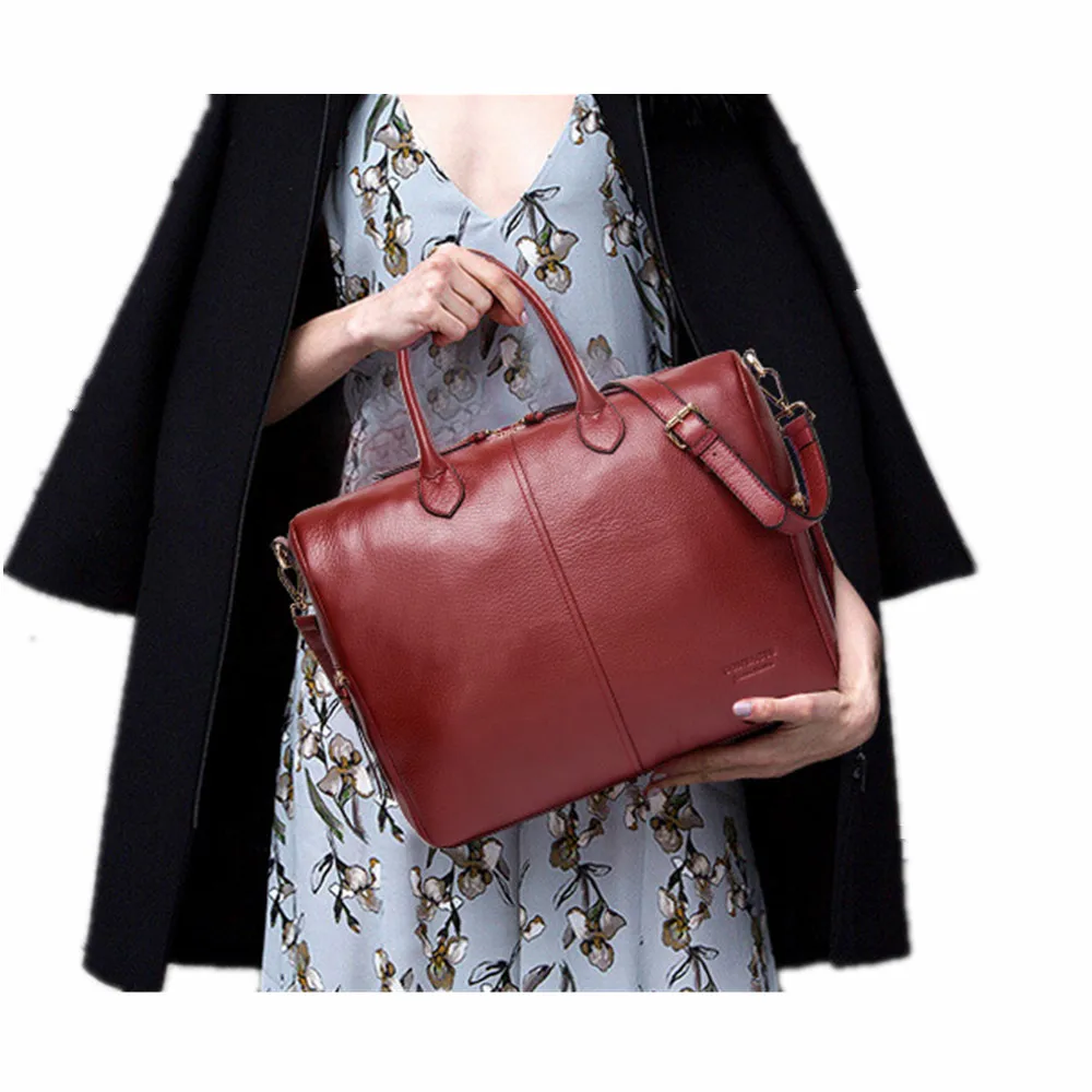 Fashion Women Cowhide Luxury Handbags Genuine Leather Women Messenger Ladies Hand Bags Designer Female Crossbody Bag Bolso Mujer
Fashion Women Cowhide Luxury Handbags Genuine Leather Women Messenger Ladies Hand Bags Designer Female Crossbody Bag Bolso Mujer