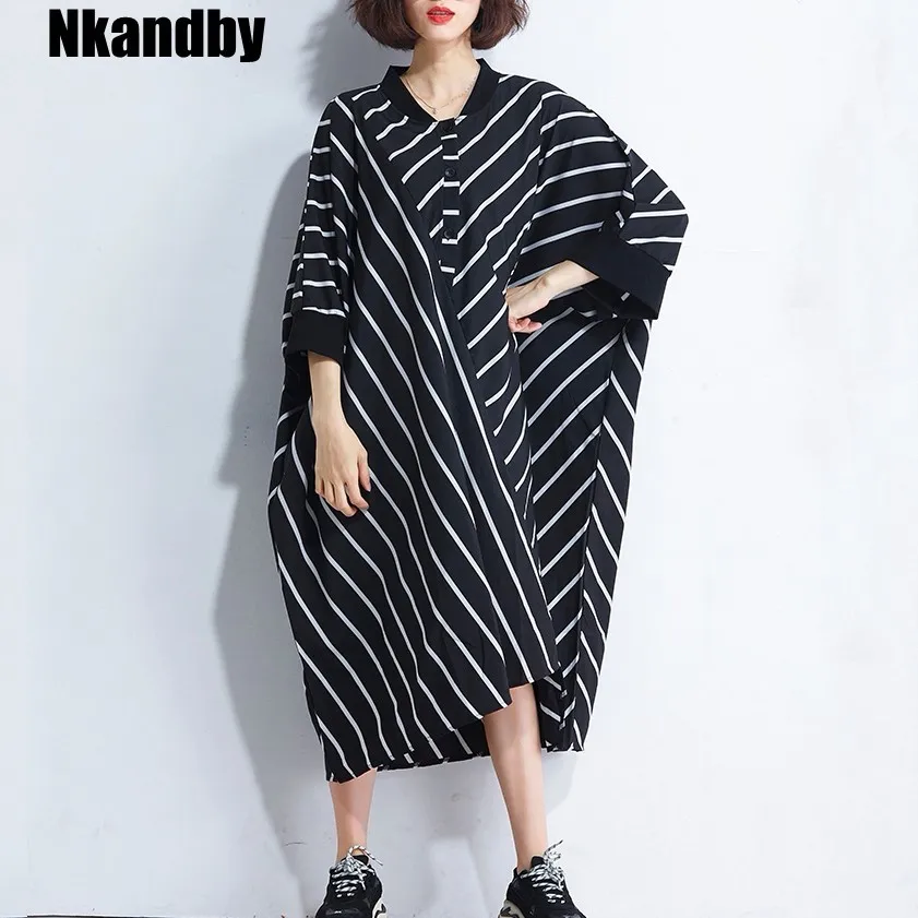 Nkandby Plus size Striped Lady Dress 2019 Spring Autumn Women Loose Wrist Sleeve Extra Large Batwing Dresses mujer Vestidos 8XL
Nkandby Plus size Striped Lady Dress 2019 Spring Autumn Women Loose Wrist Sleeve Extra Large Batwing Dresses mujer Vestidos 8XL