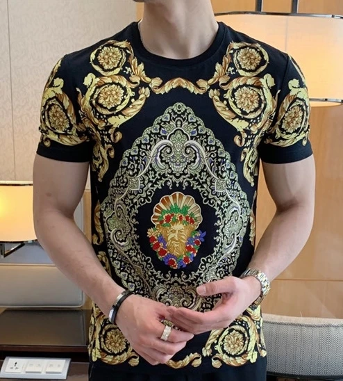 2019 Spring 19ss New Fashion Arrival Designer Tees Royal Floral Print T Shirt For Luxury Men Cotton Brand Clothing Top Famous
2019 Spring 19ss New Fashion Arrival Designer Tees Royal Floral Print T Shirt For Luxury Men Cotton Brand Clothing Top Famous