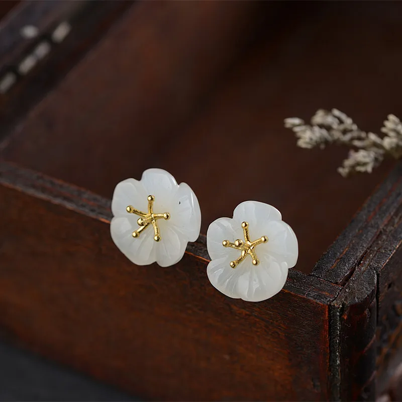 2019 Alexandrite Women Golden Deer S925 Gold-plated Ears Female Of Hetian Flower New Products Wholesale
2019 Alexandrite Women Golden Deer S925 Gold-plated Ears Female Of Hetian Flower New Products Wholesale